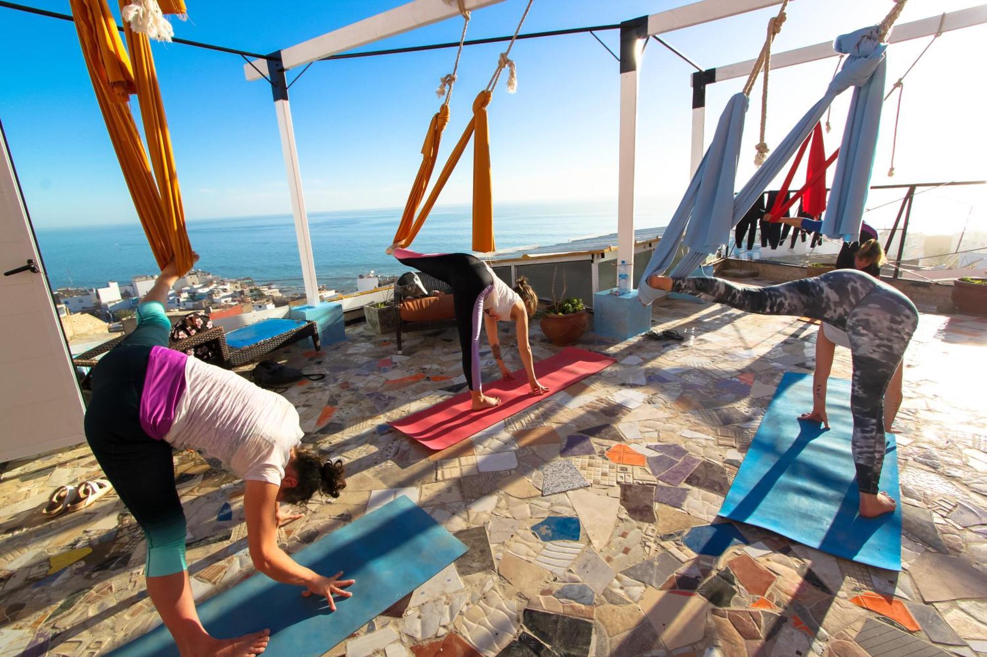 Adventurekeys Surf Yoga Cowork Panzió Taghazout Kültér fotó