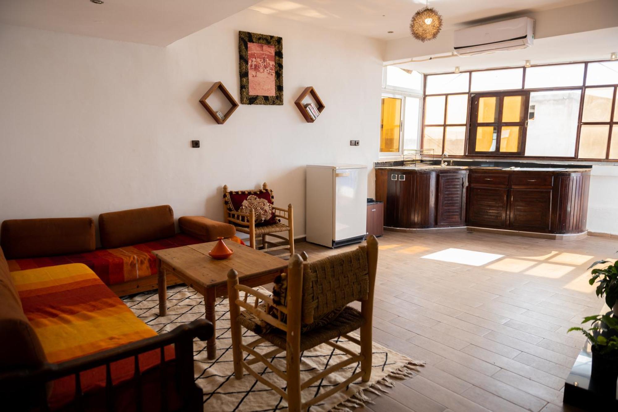 Adventurekeys Surf Yoga Cowork Panzió Taghazout Kültér fotó